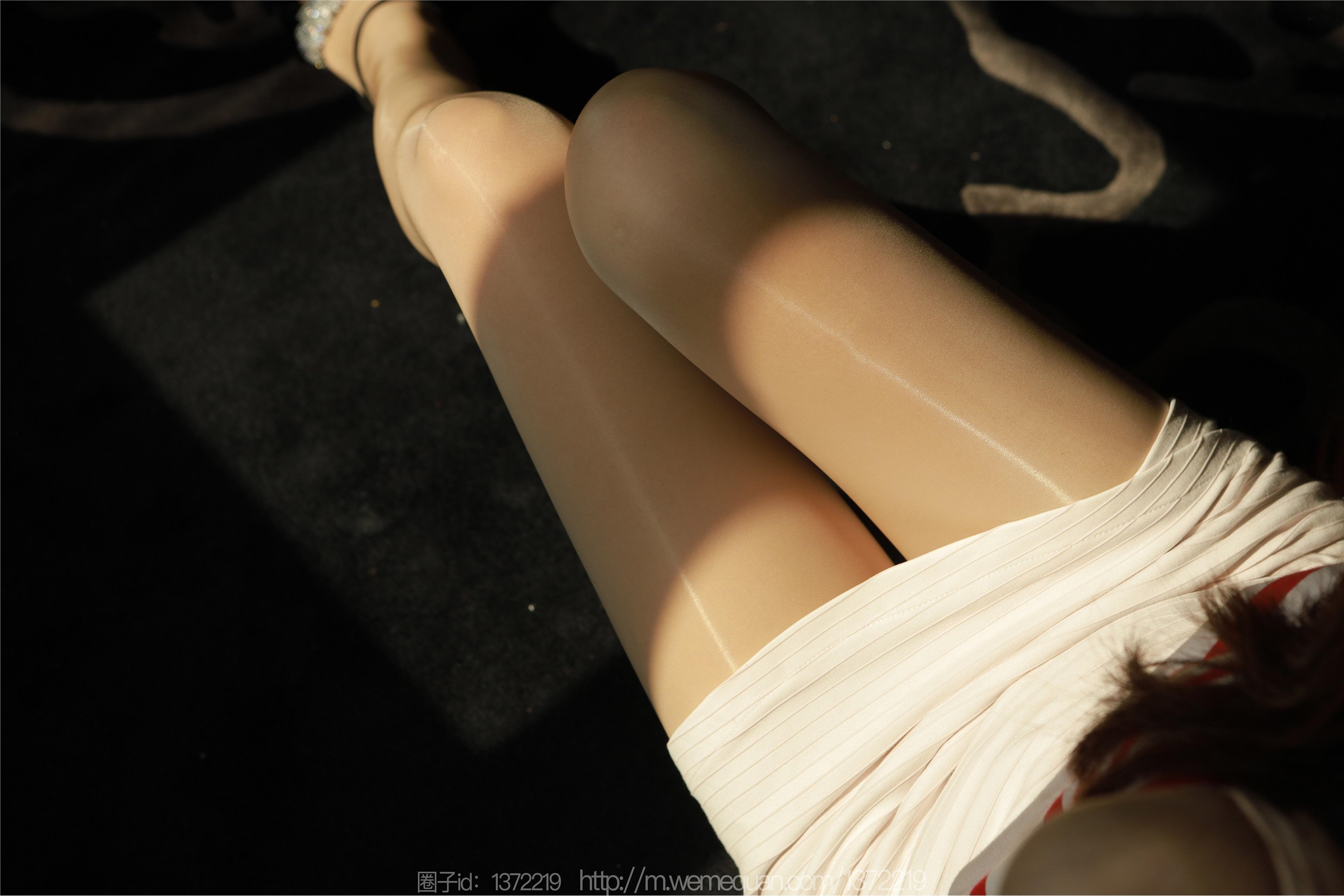 IESS异思趣向  2023.02.22 丝享家 1369 美子《藏在光影里》